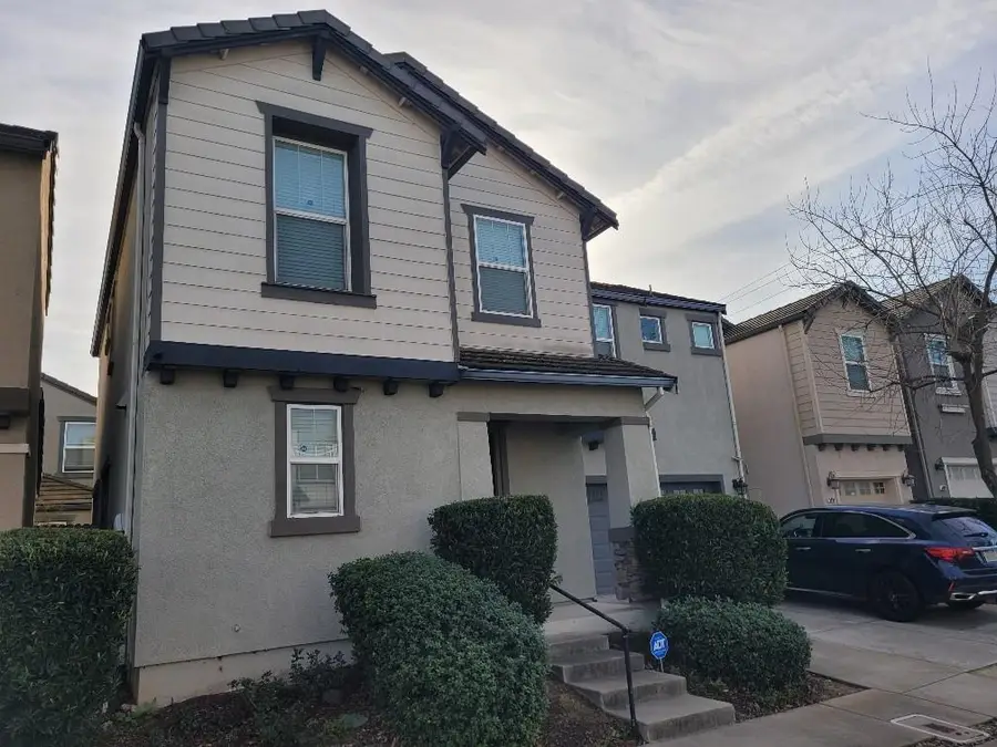 5012 Wuthering Avenue, Sacramento, CA 95823 - Image #2