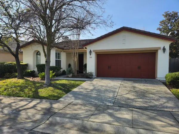 270 Rock House N Circle, Sacramento, CA 95835