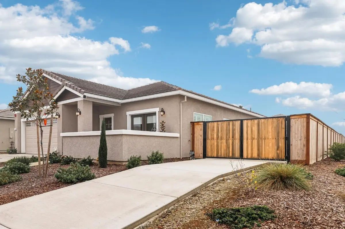 1124 Palmer Road, Galt, CA 95632 - Image #1