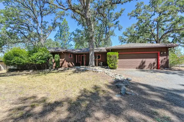 5090 Oak Lane, Garden Valley, CA 95633