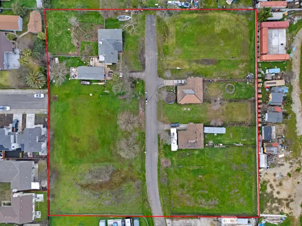 4851 Warren Avenue, Sacramento, CA 95838