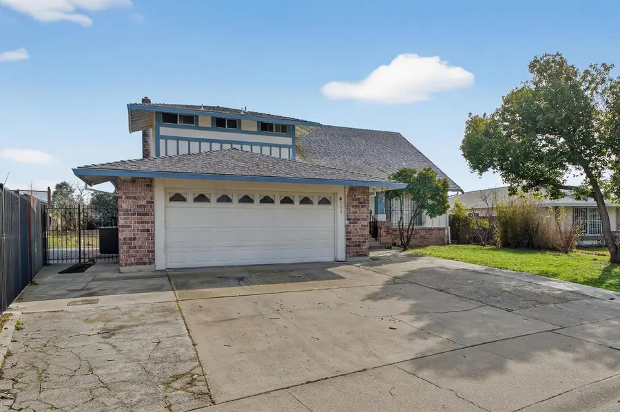 6701 Rancho Adobe Drive, Sacramento, CA 95828 - Image #3