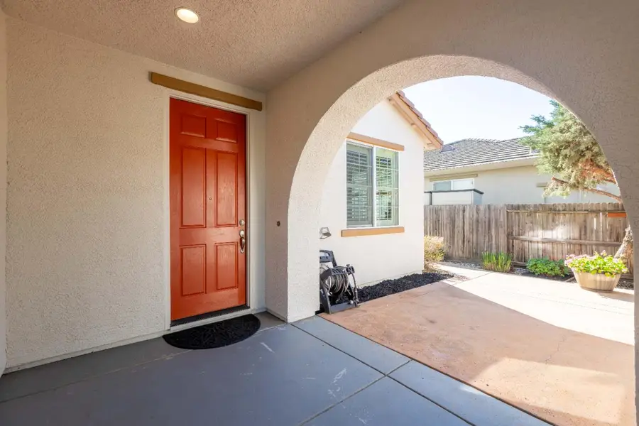 5706 Tres Piezas Drive, Sacramento, CA 95835 - #3