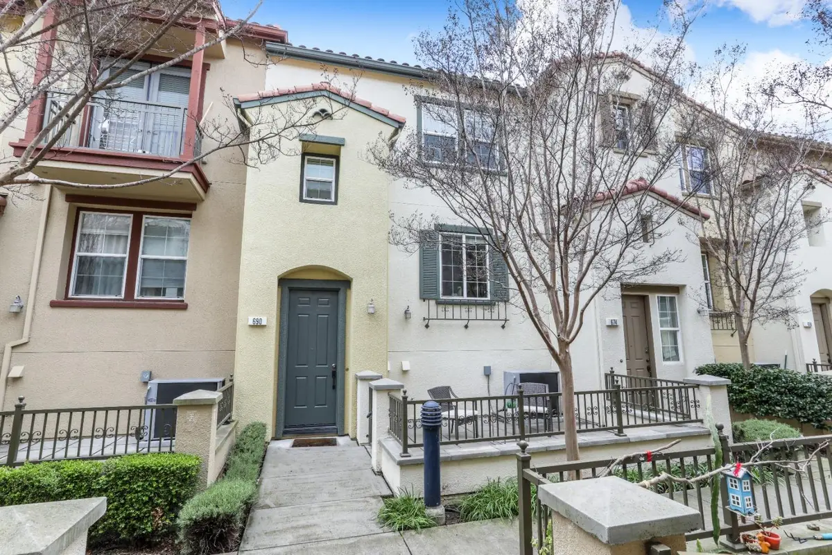 690 Claridad Loop, Milpitas, CA 95035 - Image #1