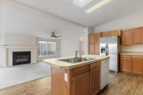 126 Via Grande, Olivehurst, CA 95961