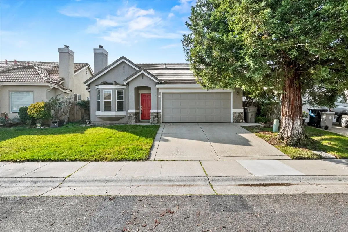 3729 Saintsbury Drive, Sacramento, CA 95834 - Image #1