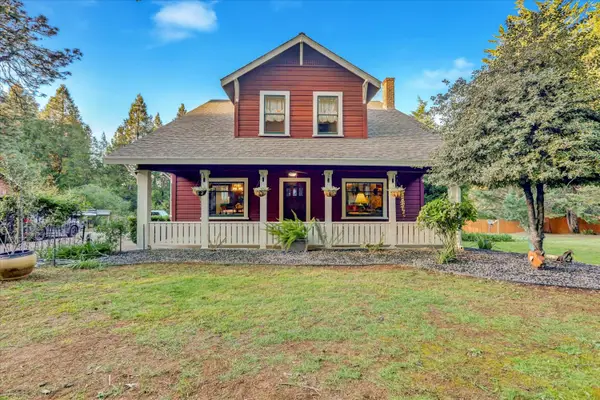 12562 Rough And Ready Highway, Grass Valley, CA 95945