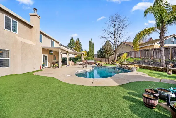 4217 Crazy Horse Road, Cameron Park, CA 95682