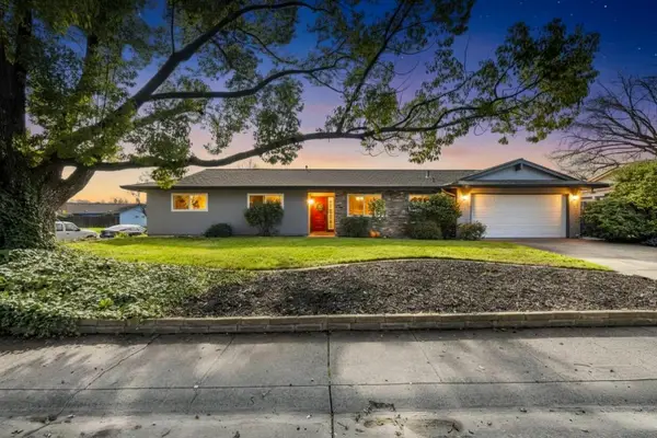 9012 Plaza Park Drive, Elk Grove, CA 95624