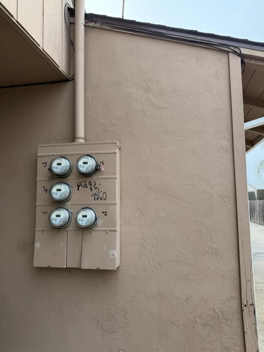 433 Cherry, Lodi, CA 95242 - Image #2