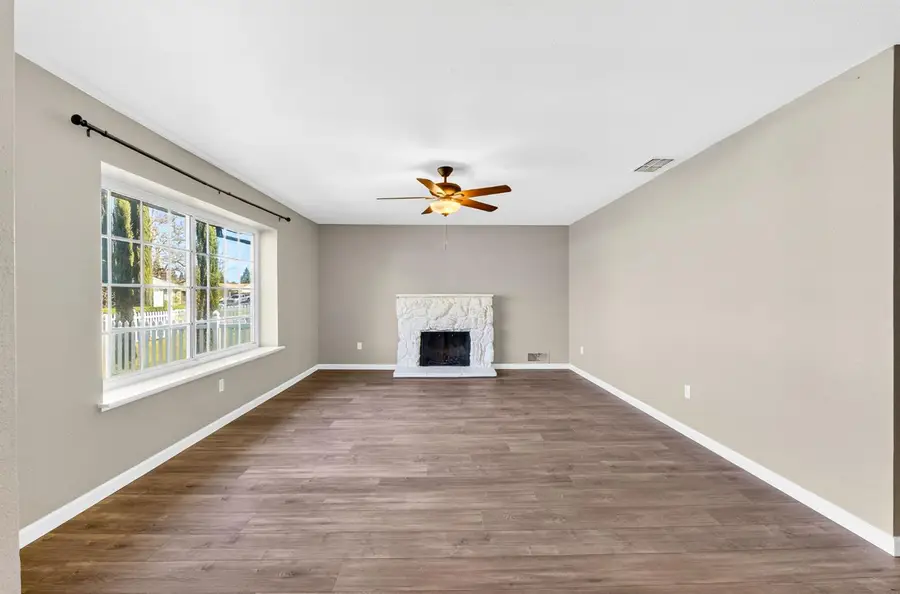 3376 Hartselle Way, Sacramento, CA 95827 - #2