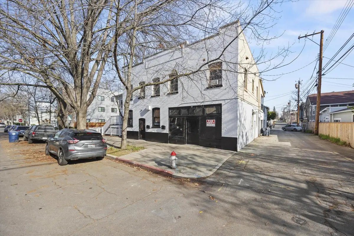 1913 6th Street, Sacramento, CA 95811 - #1