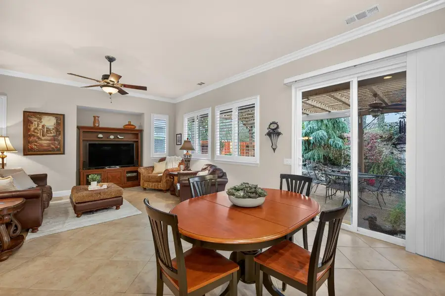 416 Arlington Court, Roseville, CA 95747 - #3