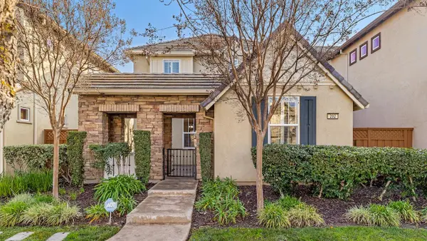 292 W Saint Francis Avenue, Mountain House, CA 95391