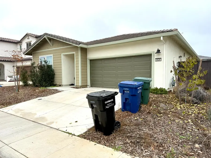 8628 Lakha Cir, Sacramento, CA 95828 - Image #2