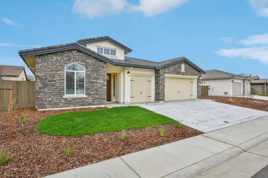 8497 Mallee Circle, Fair Oaks, CA 95628 - Image #2