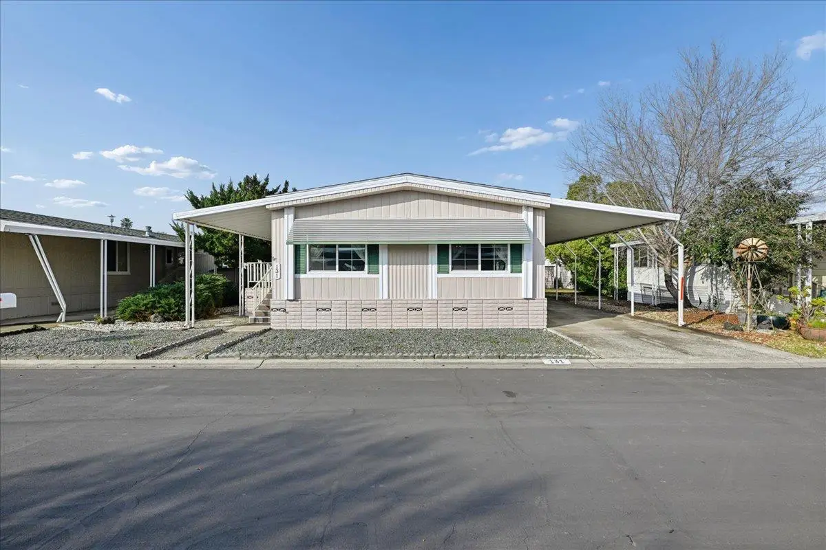 131 Hibiscus Avenue, Sacramento, CA 95828 - Image #1