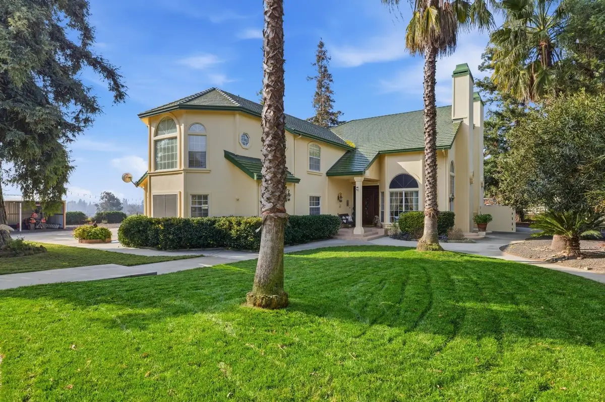 9901 Red Fox Drive, Oakdale, CA 95361 - Image #1