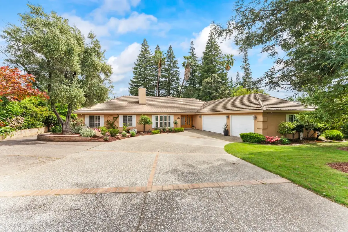 2230 Hillcrest Way, Carmichael, CA 95608 - #1