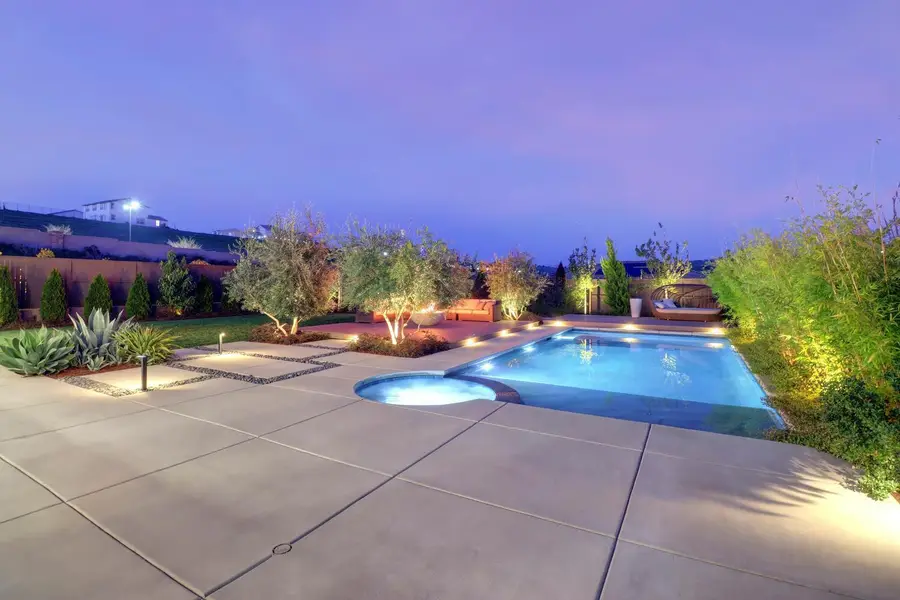 810 Fallen Log Court, Rocklin, CA 95765 - Image #2