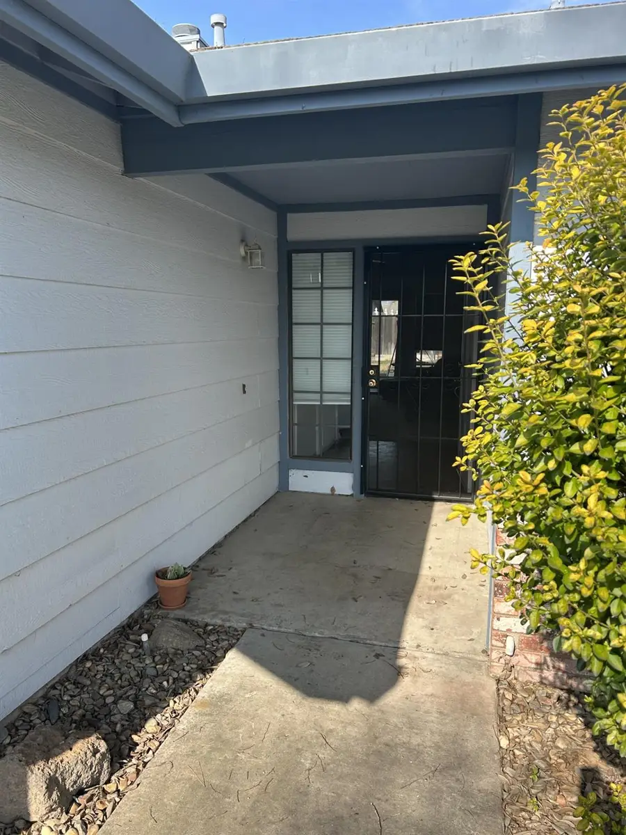 3317 St. Gotthard Way, Ceres, CA 95307 - Image #2