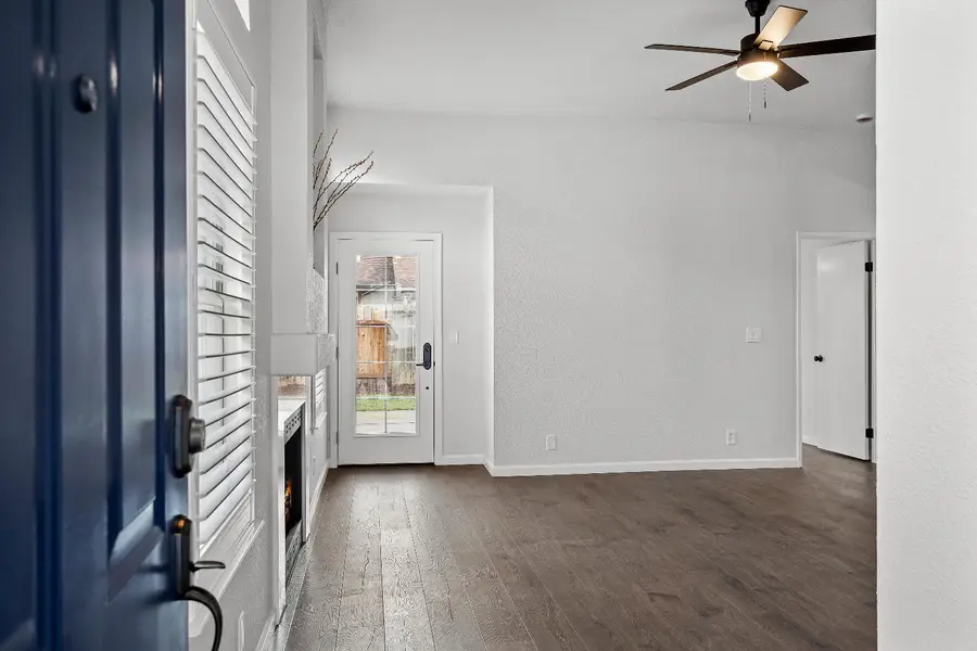 6332 Elkhorn Manor Drive, Rio Linda, CA 95673 - #2