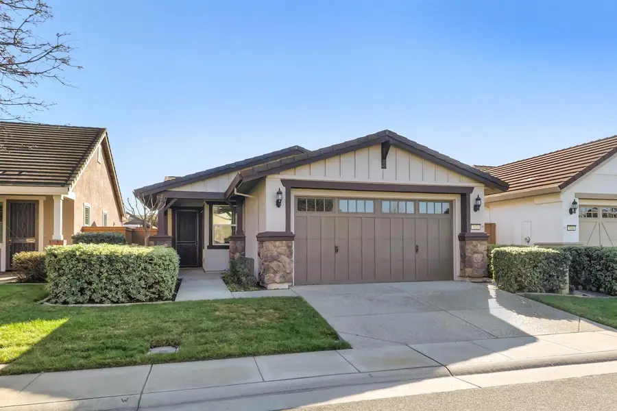 7820 Barnsley Way, Elk Grove, CA 95757 - Image #2