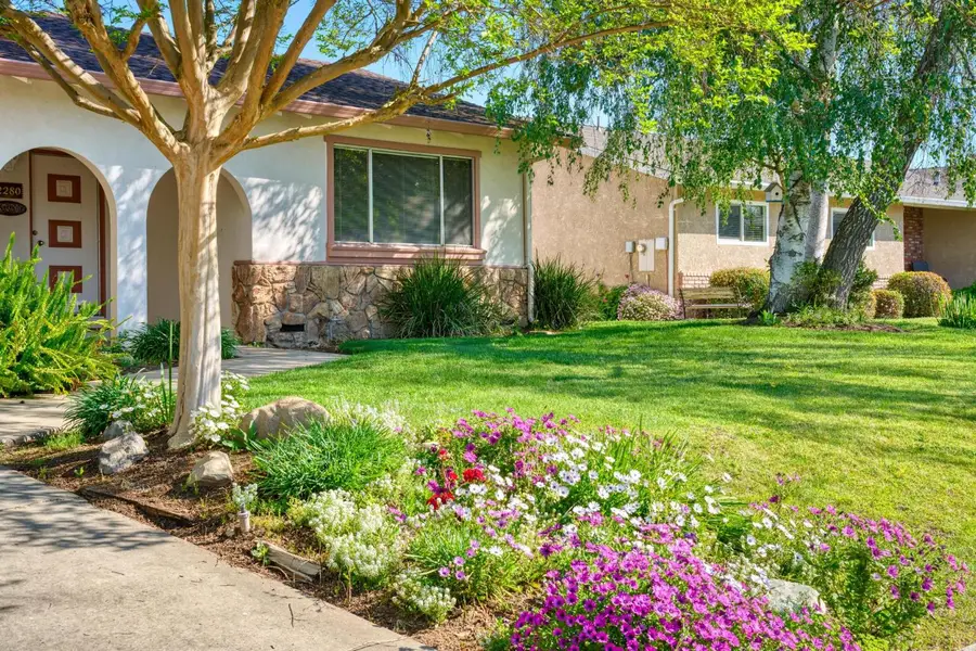 2290 Mission Street, Escalon, CA 95320 - #3