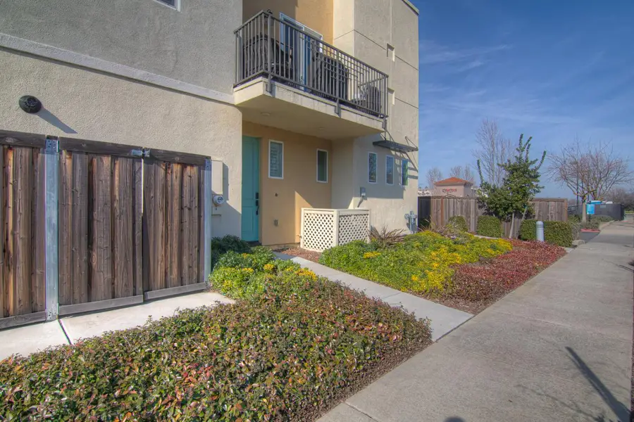 2555 Radar Lane, Sacramento, CA 95834 - #3