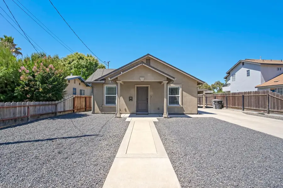 1529 Mitchell Avenue, Escalon, CA 95320 - Image #3