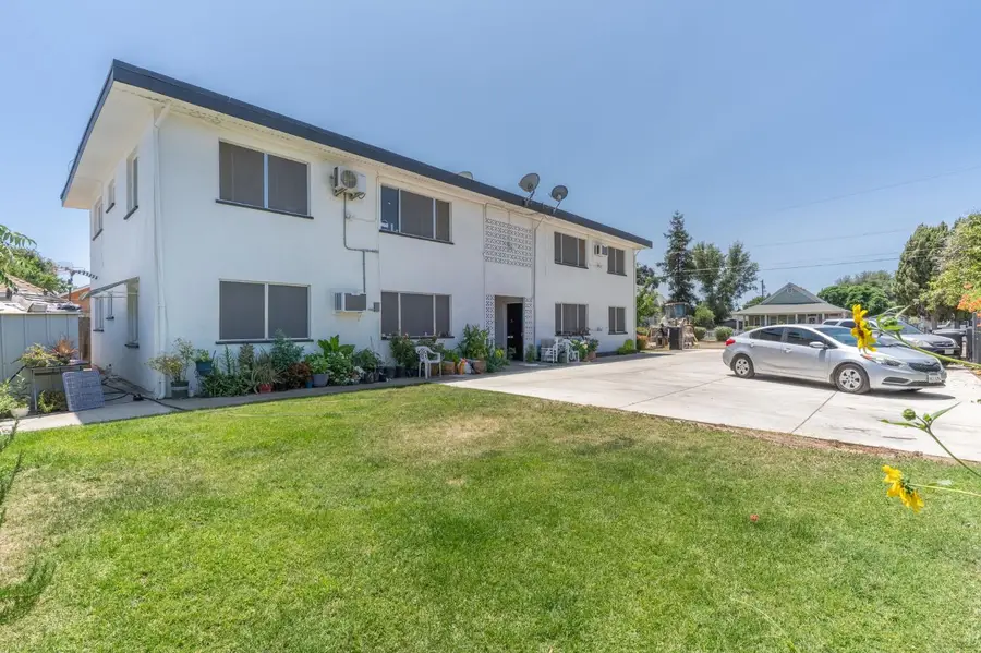 219 S 2nd Avenue, Oakdale, CA 95361 - #3