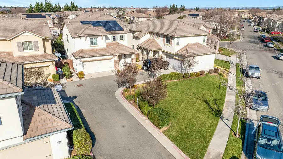102 Pellegrino Court, Lincoln, CA 95648 - Image #2