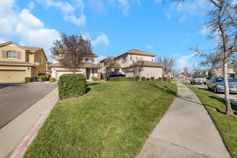 102 Pellegrino Court, Lincoln, CA 95648 - Image #3