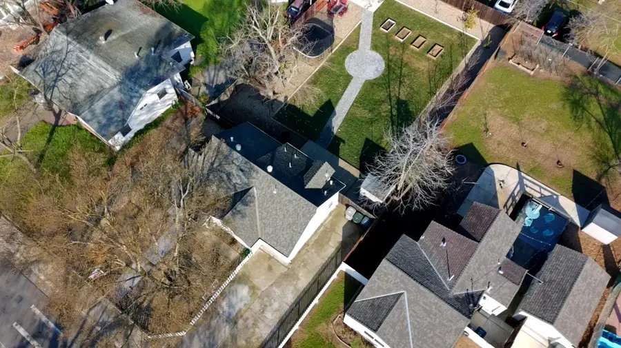 277 Santiago Avenue, Sacramento, CA 95815 - Image #3