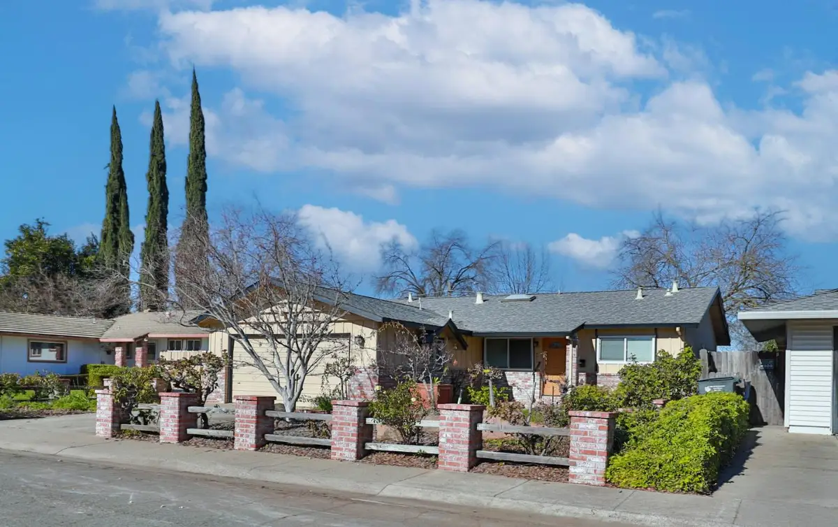 8625 Midfield Way, Sacramento, CA 95826 - Image #1