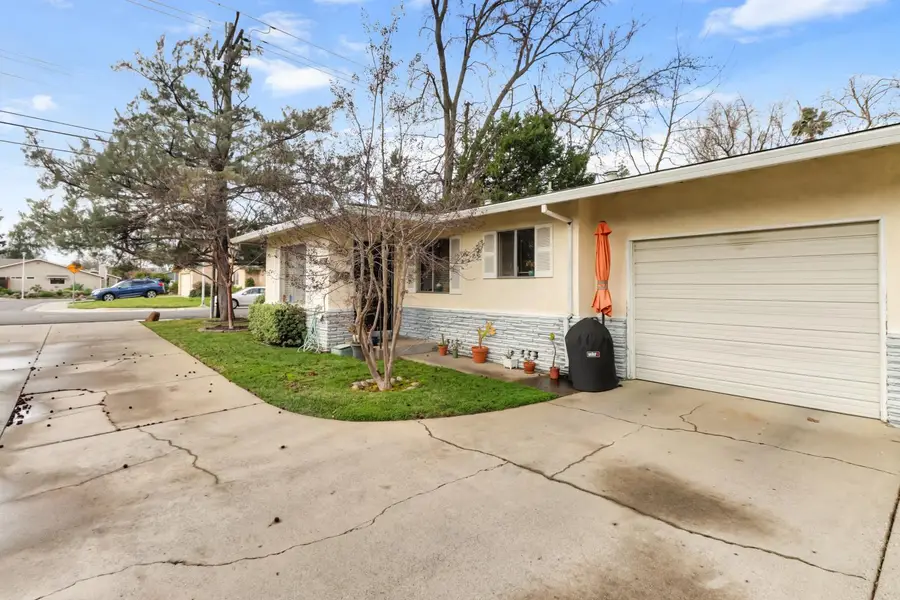2731 57th Street, Sacramento, CA 95817 - #3