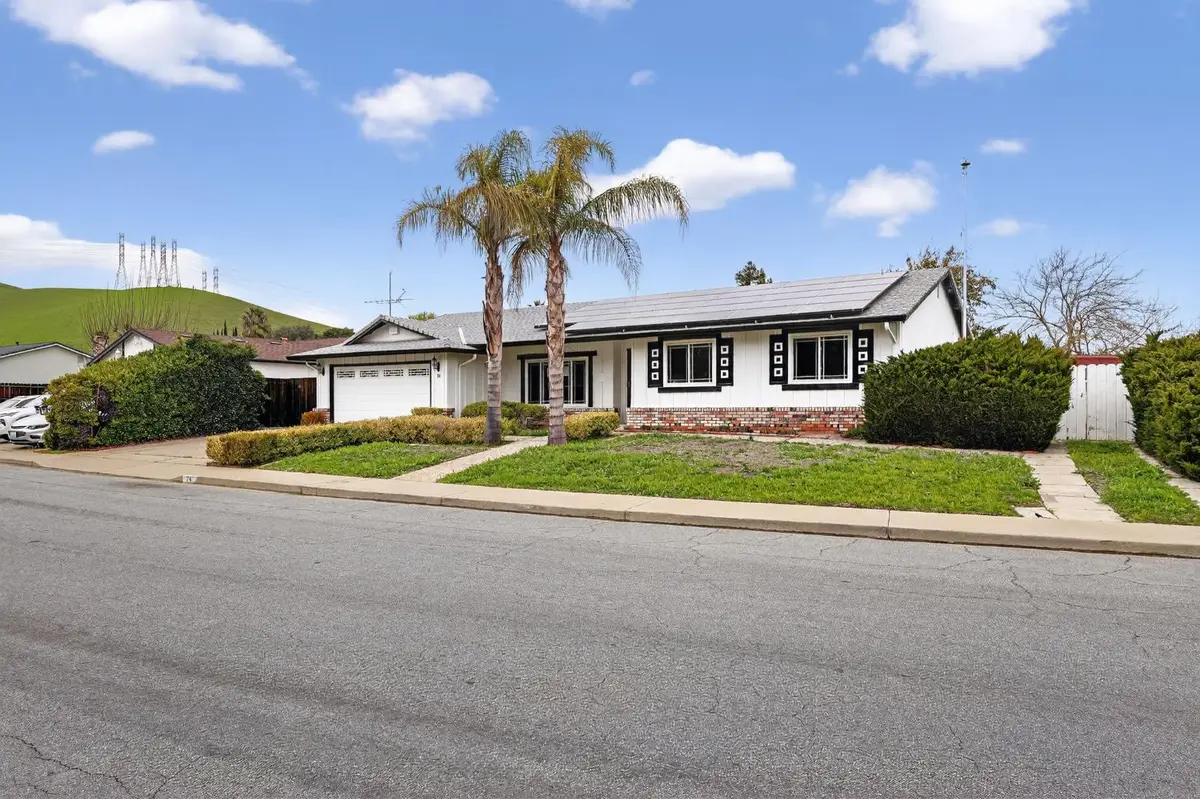 34 Kingswood, Pittsburg, CA 94565 - Image #1