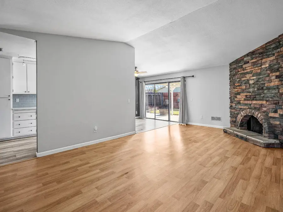 8580 Villaview Drive, Citrus Heights, CA 95621 - #3