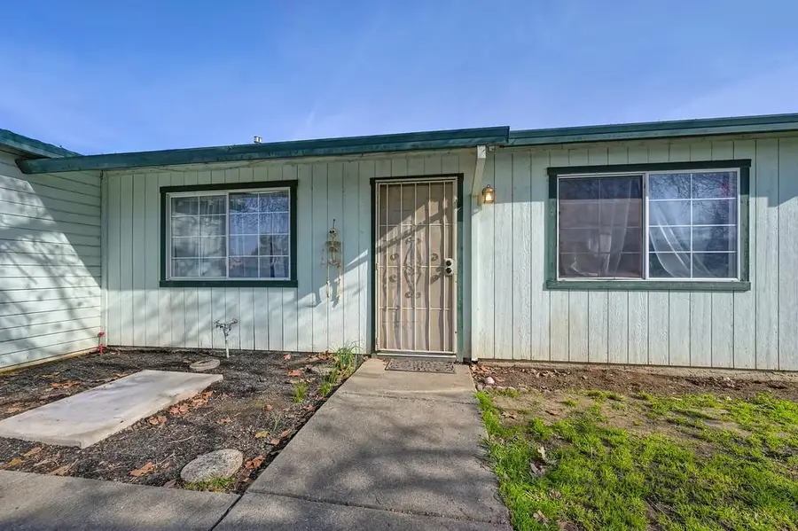 4372 Evelyn Drive, Olivehurst, CA 95961 - #3