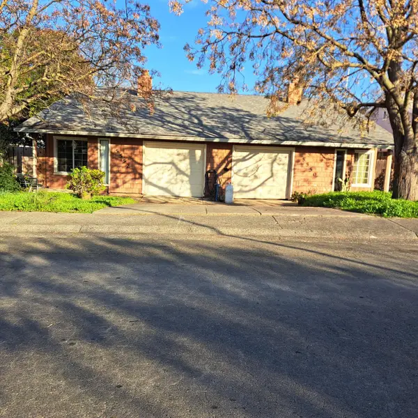 5550 E Knoll Drive, Fair Oaks, CA 95628