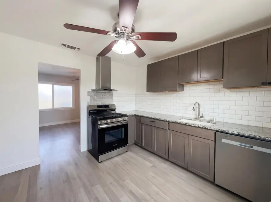 3910 Ivy Street, Sacramento, CA 95838 - Image #2