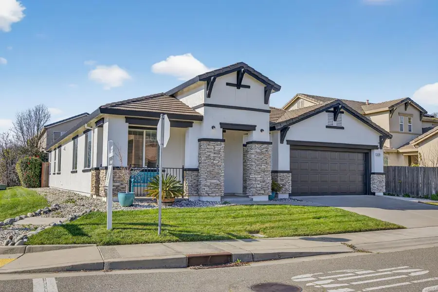 5731 Lolet Way, Sacramento, CA 95835 - #3