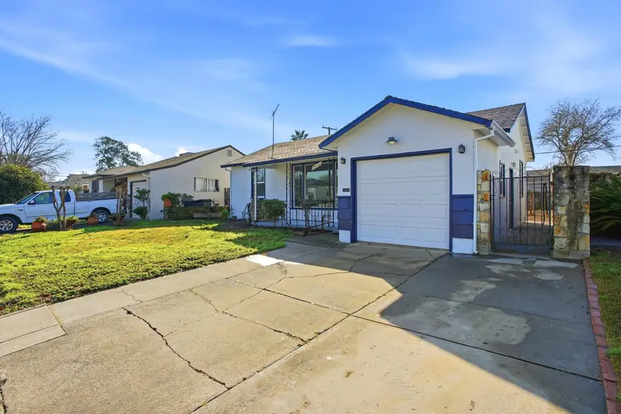 1436 Sterling Street, Sacramento, CA 95822 - Image #3