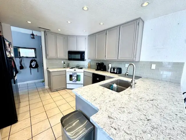 1017 Stillwater Lane, Modesto, CA 95351 - #3