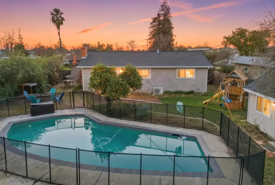 409 Wales Drive, Folsom, CA 95630 - #2