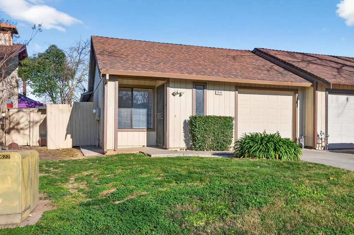 7639 Clover Woods Court, Sacramento, CA 95828 - Image #1