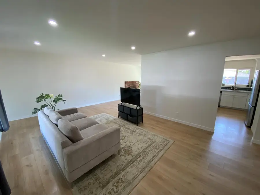 8936 Fashion Drive, Sacramento, CA 95826 - #2