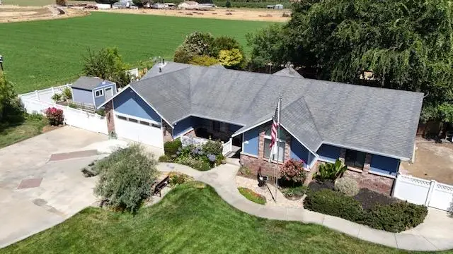 1137 Apricot Avenue, Patterson, CA 95363 - Image #2