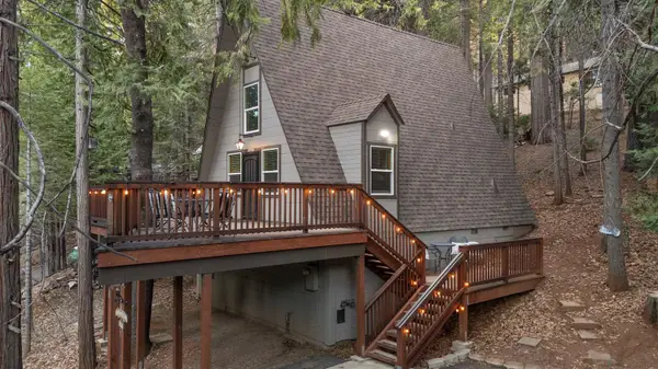 3221 Lakewood Drive, Arnold, CA 95223