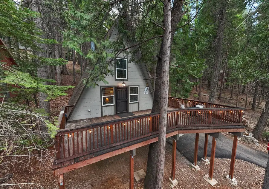 3221 Lakewood Drive, Arnold, CA 95223 - #3